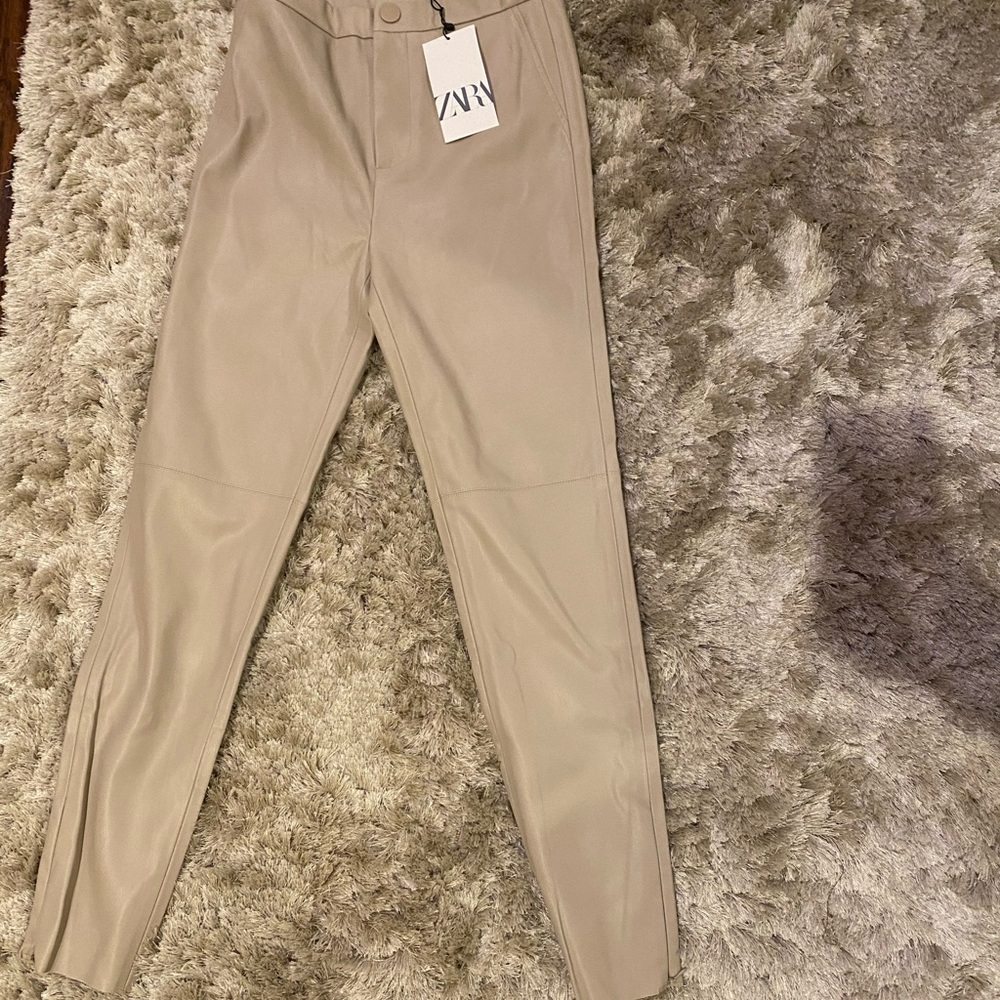 Faux leather leggings